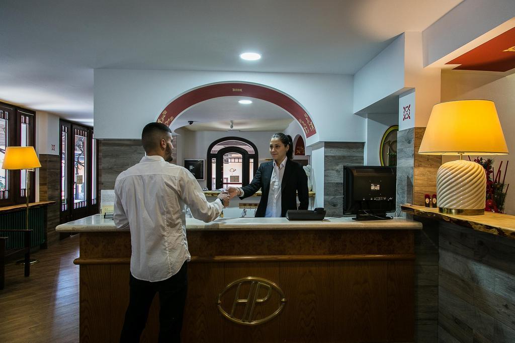 Hotel Posta R.T.A. Madonna di Campiglio Luaran gambar