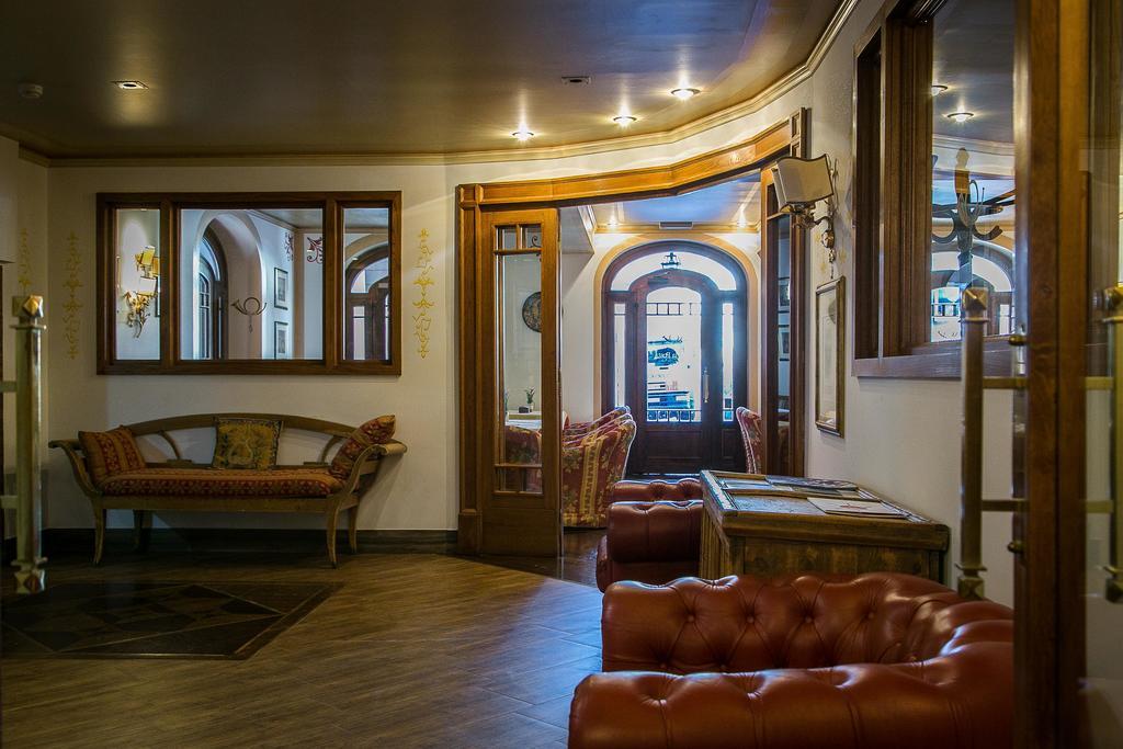 Hotel Posta R.T.A. Madonna di Campiglio Luaran gambar