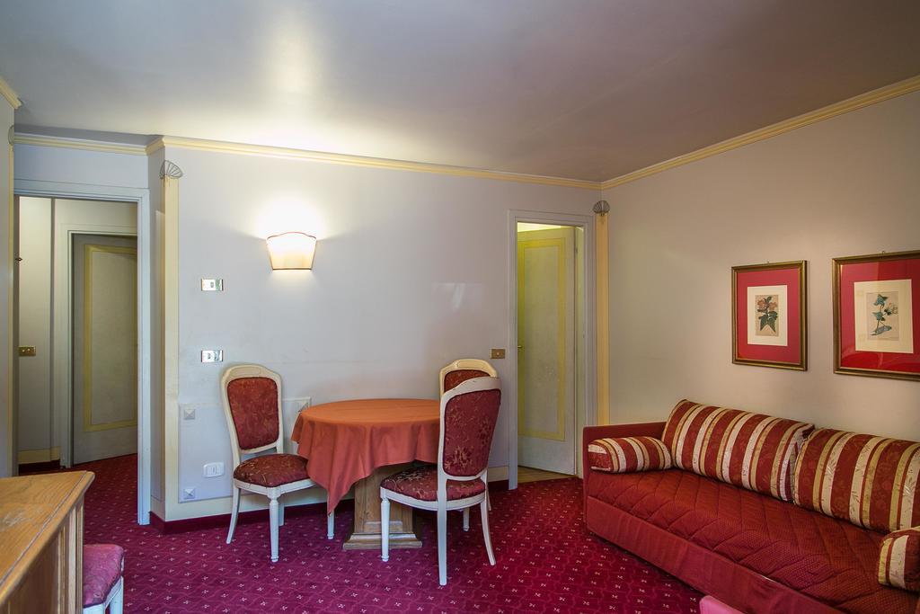 Hotel Posta R.T.A. Madonna di Campiglio Luaran gambar