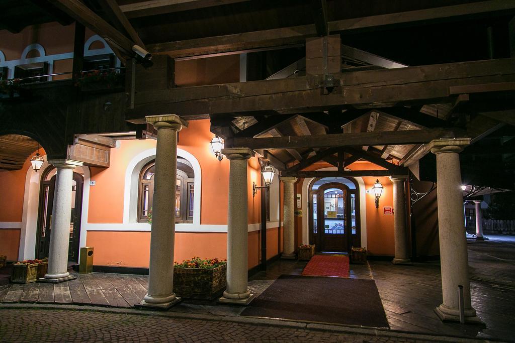 Hotel Posta R.T.A. Madonna di Campiglio Luaran gambar