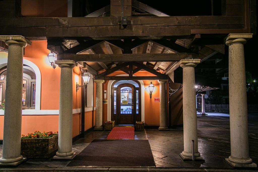 Hotel Posta R.T.A. Madonna di Campiglio Luaran gambar