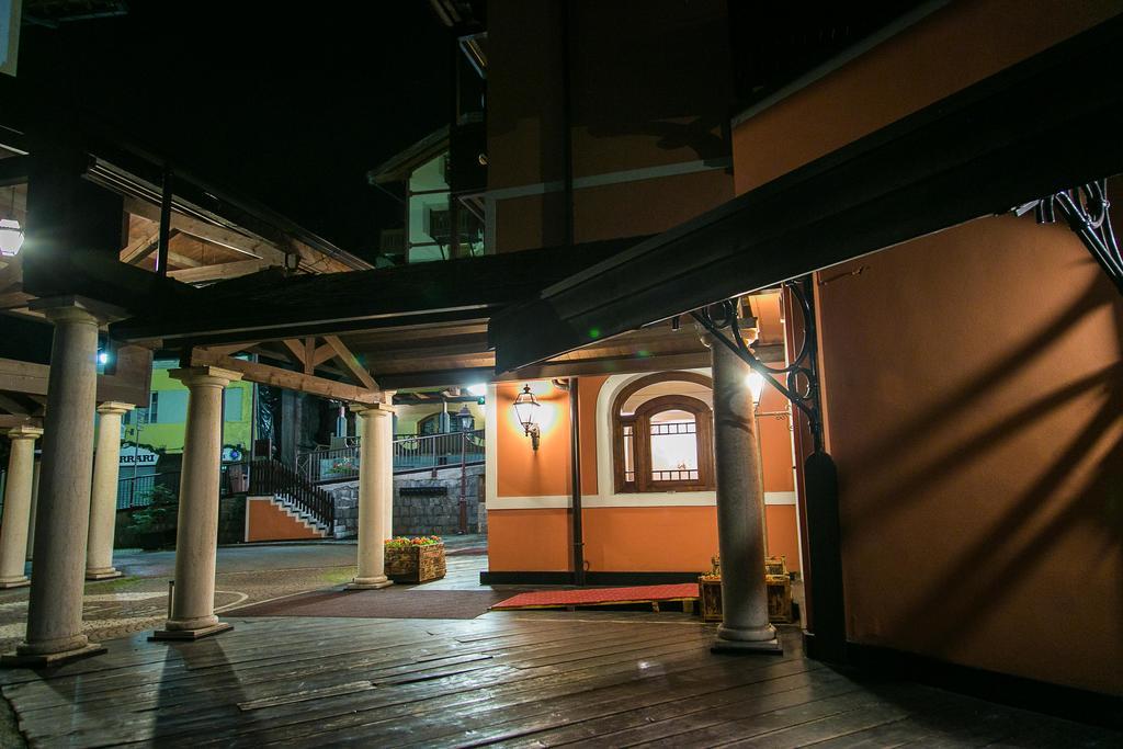 Hotel Posta R.T.A. Madonna di Campiglio Luaran gambar