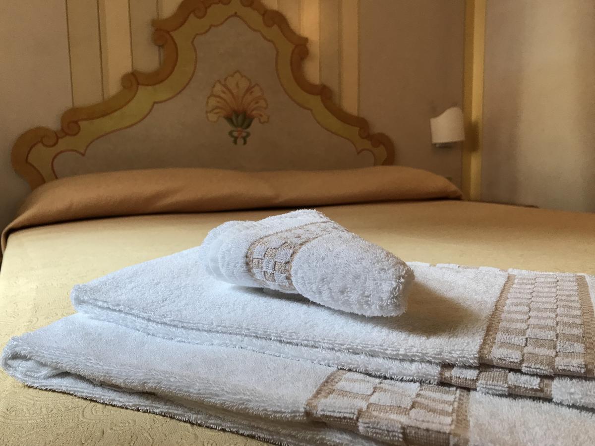 Hotel Posta R.T.A. Madonna di Campiglio Luaran gambar